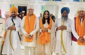 राघव चड्ढा की सगाई में पहुंचे श्री अकाल तख्त साहिब के जत्थेदार ज्ञानी हरप्रीत सिंह का सोशल मीडिया पर हो रहा विरोध, पढ़ें