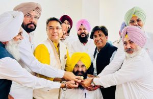 गुरमीत सिंह खुडियां ने कृषि, पशुपालन और खाद्य प्रसंस्करण मंत्री का पदभार संभाला