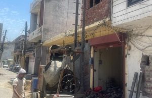 जालंधर : निजात्म नगर में बन रही तीन अवैध दुकानों का मामला पहुंचा अदालत में, विजिलेंस के पास भी शिकायत, पढ़ें