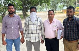 हद ही हो गई : पंजाब में थानेदार ने ली आटो रिक्शा वाले से महज 1500 रुपए रिश्वत, विजिलेंस ने मौके पर पकड़ा