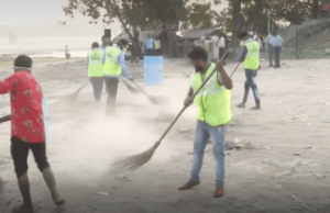 विश्व सफ़ाई दिवस-2023:सफ़ाई कर्मचारियों का हमेशा सम्मान करें