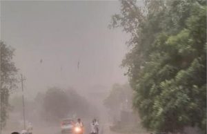 पंजाब में तेज हवाओं ने मचाई तबाही, गुरुघर से Announcement से बाहर निकले लोग.