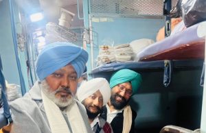 Shri Guru Ravidas Ji’ का प्रकाश पर्व मनाने के लिए श्रद्धालुओं की ट्रेन बनारस के लिए हुई रवाना