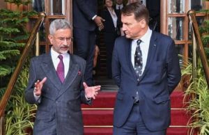 आतंकवाद पर ‘जीरो टॉलरेंस’: Kashmir और Ukraine मुद्दे पर Jaishankar का पोलैंड को क्लियर कट मैसेज