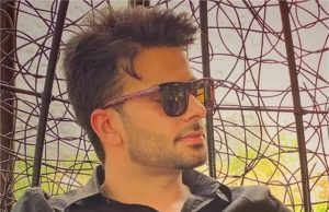 एक बार फिर विवादों में पंजाबी गायक Mankirt Aulakh, पंजाब DGP के पास पहुंची शिकायत