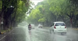 Punjab में बारिश से बदला मौसम, मार्च में फिर लौटी ठंड; आज के लिए ऑरेंज अलर्ट जारी