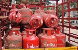 Punjab में LPG गैस की भारी किल्लत: Amritsar में सिलेंडर बुकिंग ठप, जानें Jalandhar-Ludhiana के हालत