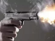 Jalandhar में देर रात चलीं ताबड़तोड़ गोलियां:3 राउंड फायरिंग में युवक घायल, ईंट-पत्थर और दातरों से किया हमला