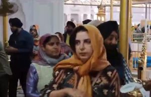 ਫਰਾਹ ਖਾਨ ਸ੍ਰੀ ਦਰਬਾਰ ਸਾਹਿਬ ਹੋਈ ਨਤਮਸਤਕ