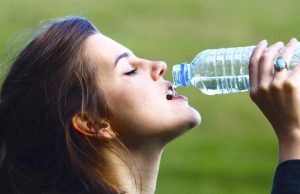 ਬਰਬਾਦ ਕਰ ਦੇਵੇਗਾ ਬੋਤਲ ਵਾਲਾ ਪਾਣੀ!