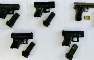 Amritsar News : ਨਹੀਂ ਬਾਜ਼ ਆ ਰਿਹਾ ਪਾਕਿਸਤਾਨ ! ਡ੍ਰੋਨ ਰਾਹੀਂ ਘਰਿੰਡਾ ਇਲਾਕੇ ‘ਚ ਸੁੱਟੀ ਹਥਿਆਰਾਂ ਦੀ ਖੇਪ, ਪੰਜ ਪਿਸਤੌਲਾਂ ਬਰਾਮਦ