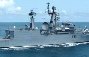 ਜਲ ਸੈਨਾ ਦਾ ਜੰਗੀ ਬੇੜਾ INS ਬ੍ਰਹਮਪੁੱਤਰ ਅੱਗ ਨਾਲ ਬੁਰੀ ਤਰ੍ਹਾਂ ਨੁਕਸਾਨਿਆ, ਇੱਕ ਮਲਾਹ ਲਾਪਤਾ