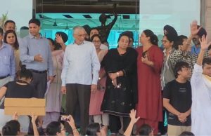 ਪਟਿਆਲਾ ‘ਚ VC ‘ਤੇ ਭੜਕੀਆਂ ਵਿਦਿਆਰਥਣਾ, ਯੂਨੀਵਰਸਿਟੀ ‘ਚ ਛੁੱਟੀ ਦਾ ਐਲਾਨ