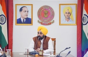 1 ਅਕਤੂਬਰ ਤੋਂ ਝੋਨੇ ਦੀ ਖਰੀਦ ਸ਼ੁਰੂ, ਸੂਬੇ ‘ਚ ਆੜ੍ਹਤੀਆਂ ਦੀ ਹੜਤਾਲ ਦੇ ਮੱਦੇਨਜ਼ਰ CM ਮਾਨ ਨੇ ਭਲਕੇ ਸੱਦੀ ਹਾਈ ਲੈਵਲ ਮੀਟਿੰਗ