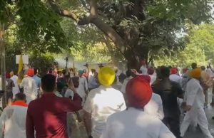 ਚੰਡੀਗੜ੍ਹ ‘ਚ AAP ਦੇ ਪ੍ਰਦਰਸ਼ਨ ਦੌਰਾਨ ਪਾਣੀ ਦੀਆਂ ਬੌਛਾੜਾਂ, ਪੰਜਾਬ ਦੇ 5 ਮੰਤਰੀ ਹਿਰਾਸਤ ‘ਚ, ਇੱਕ ਜ਼ਖਮੀ