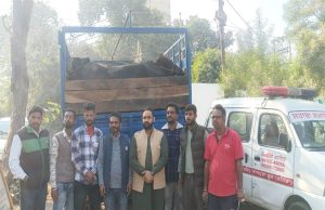 ਗੁਪਤ ਸੂਚਣਾ ਮਿਲਣ ‘ਤੇ Moga Police ਦੀ ਕਾਰਵਾਈ : ਗਊਆਂ ਦਾ ਭਰਿਆ ਕੈਂਟਰ ਫੜਿਆ