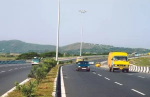 ਹਾਈਵੇ ਬਣਾਉਣ ਵਾਲੇ ਠੇਕੇਦਾਰਾਂ ਦੀ ਹੋਵੇਗੀ ਰੇਟਿੰਗ, ਫੇਲ੍ਹ ਹੋਣ ‘ਤੇ ਨਹੀਂ ਮਿਲਣਗੇ ਨਵੇਂ ਠੇਕੇ