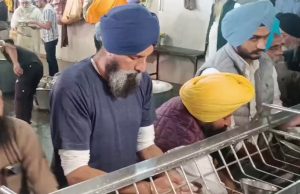 Bikram Majithia ਨੇ ਭਾਂਡਿਆਂ ਸਾਫਾਈ ਤੋਂ ਬਾਅਤ ਕੀਤੇ Toilet ਸਾਫ, ਸ੍ਰੀ ਅਕਾਲ ਤਖ਼ਤ ਸਾਹਿਬ ਨੇ ਸੁਣਾਈ ਹੈ ਸਜ਼ਾ