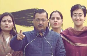 Delhi ਦੀਆਂ ਔਰਤਾਂ ਨੂੰ 2100 ਰੁਪਏ ਦੇਵੇਗੀ ‘AAP’ ਸਰਕਾਰ, Kejriwal ਦਾ ਵੱਡਾ ਐਲਾਨ