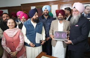 Kuldeep Singh Dhillon ਨੇ ਚੁੱਕੀ ਵਿਧਾਇਕ ਵਜੋਂ ਸੁਹੰ, ਕਈ Senior ਆਗੂ ਰਹੇ ਮੌਜ਼ੂਦ