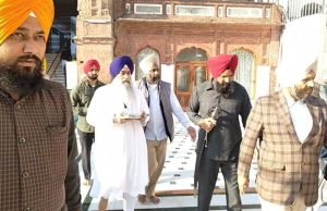 ਅਹੁਦੇ ਤੋਂ ਹਟਾਏ ਜਾਣ ਤੋਂ ਬਾਅਦ ਪਹਿਲੀ ਵਾਰ ਦਰਬਾਰ ਸਾਹਿਬ ਨਤਮਸਤਕ ਹੋਏ ਸਾਬਕਾ Jathedar Raghbir Singh