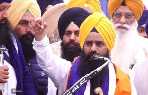 Bhindranwala ਦੀ ਤਸਵੀਰ ਨੂੰ ਲੈਕੇ ਵਿਵਾਦ: Jathedar ਬੋਲੇ- ਨੌਜਵਾਨਾਂ ਤੇ ਹਮਲਾ ਕਰਨ ਦਾ ਕਿਸੇ ਕੋਲ ਅਧਿਕਾਰ ਨਹੀਂ