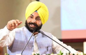 ਫੌਜਾ ਸਿੰਘ ਦੇ ਨਾਮ ‘ਤੇ ਬਣਾਇਆ ਜਾਵੇਗਾ ਸਕੂਲ, ਸਿੱਖਿਆ ਮੰਤਰੀ ਨੇ ਕੀਤੇ ਵੱਡੇ ਐਲਾਨ