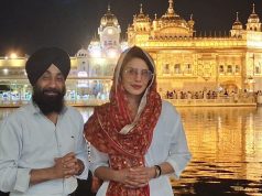 ਅੰਮ੍ਰਿਤਸਰ ਪਹੁੰਚੀ Priyanka Chopra ਨੇ ਸ਼੍ਰੀ ਦਰਬਾਰ ਸਾਹਿਬ ਟੇਕਿਆ ਮੱਥਾ, ਲੰਗਰ ਹਾਲ ‘ਚ ਕੀਤੀ ਸੇਵਾ