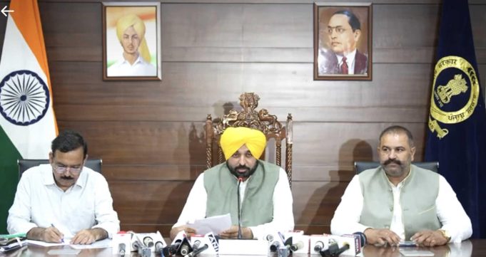जालंधर के लोगों को सीएम मान का पहला चुनावी गिफ्ट, रिंकू के शपथ से पहले ही दिए 95.16 करोड़ रुपए, सितंबर तक बन जाएगी आदमपुर रोड, पढ़ें पंजाब केबिनेट के बड़े फैसले