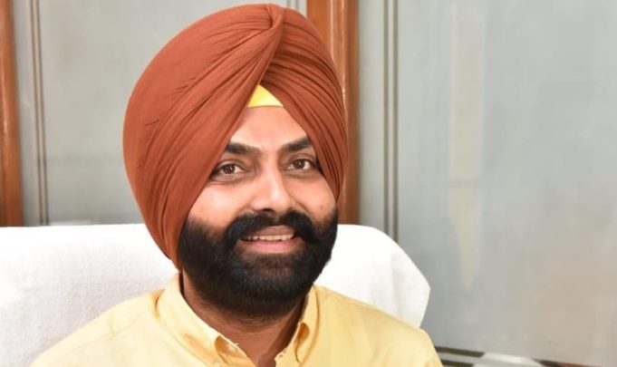 ट्रांसपोर्ट मंत्री लालजीत सिंह भुल्लर आँखें दान करने वाले पंजाब के पहले कैबिनेट मंत्री बने, पढ़ें