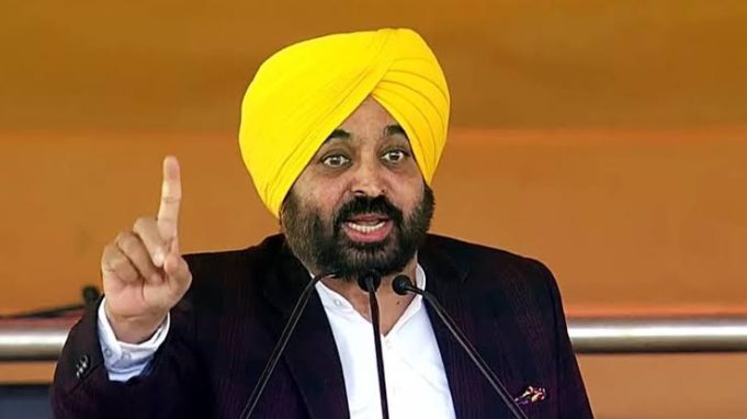 कोई हमदर्द होवे, सिरदर्द होवे या बेदर्द होवे, पर बेपर्द जरुर होणगे, सीएम भगवंत मान का अखबार के संपादक बरजिंदर हमदर्द पर बड़ा ट्वीट, पढ़ें