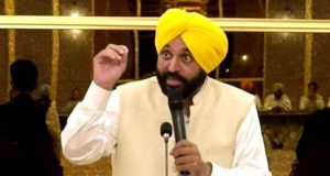 सुखबीर के ‘पागल’ वाले बयान पर सीएम भगवंत मान का पलटवार, बोले- मैं यहाँ ‘लूटने’ नहीं, पंजाब की ‘सेवा’ करने आया हूं…