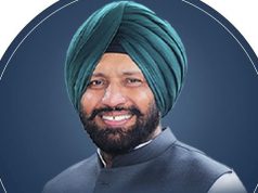 स्थानीय निकाय मंत्री बलकार सिंह की पायलट गाड़ी पर युवकों ने मारी ईंट, घर के बाहर किया हंगामा, तीन गिरफ्तार