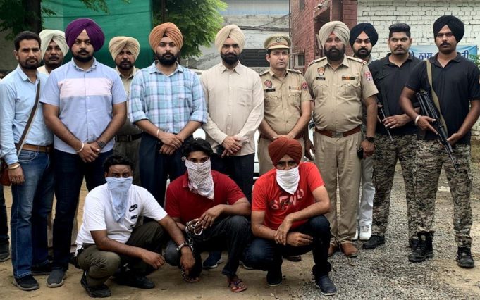 गैंगस्टर गोपी डल्लेवालिया गैंग के तीन शार्प शूटरों को पंजाब पुलिस ने किया गिरफ्तार, पढ़ें