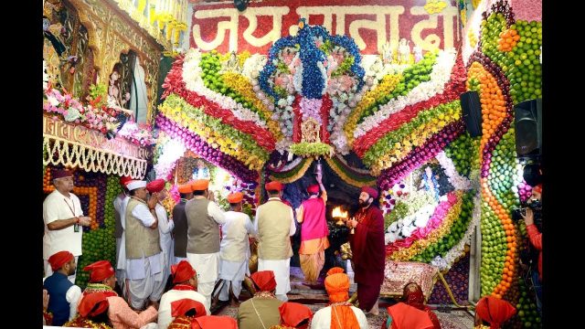 shri-mata-vaishno-devi-during-navratri-