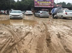 पटाखा मार्कीट बारिश की भेंट चढ़ी