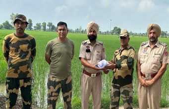 Punjab के तरनतारन में तलाशी अभियान के दौरान बीएसएफ ने गोला-बारूद सहित ड्रोन बरामद किया