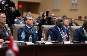 Iran युद्ध में बुरी तरह फ्लॉप हुआ America , सामने आए सबूत… 25 दिन में सेना के 4 अफसर बर्खास्त