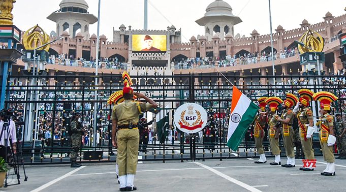 Attari-Wagah Border पर बदला रिट्रीट सेरेमनी का समय, अब इस नए Schedule पर होगा आयोजन
