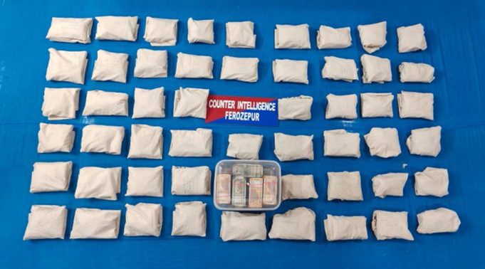 Punjab Police की फिरोजपुर में बड़ी कार्रवाई: 28 kg से ज्यादा हेरोइन और ड्रग मनी जब्त