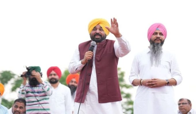 पंजाब में महिलाओं को सम्मान राशि और मुफ्त बिजली मिलती रहेगी: मुख्यमंत्री भगवंत सिंह मान