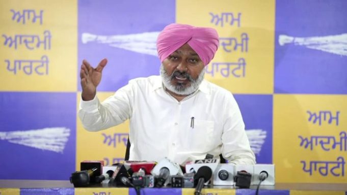 भाजपा विरोधी सरकारों को कुचलने के लिए ED, CBI और चुनाव आयोग का उपयोग कर रही है: Harpal Singh Cheema