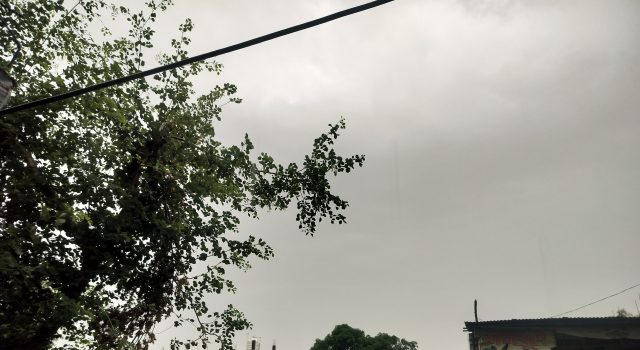 Punjab Weather: बारिश के बाद लोगों को चिलचिलाती गर्मी से मिली राहत, IMD ने आंधी-तूफान की दी चेतावनी