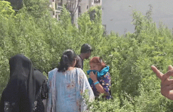 Jalandhar में मिला नवजात का शव मिलने से हड़कंप:कूड़े में लाश को पड़ चुके कीड़े; पुलिस 2 घंटे देरी से पहुंची; लोगों ने जताई नाराजगी