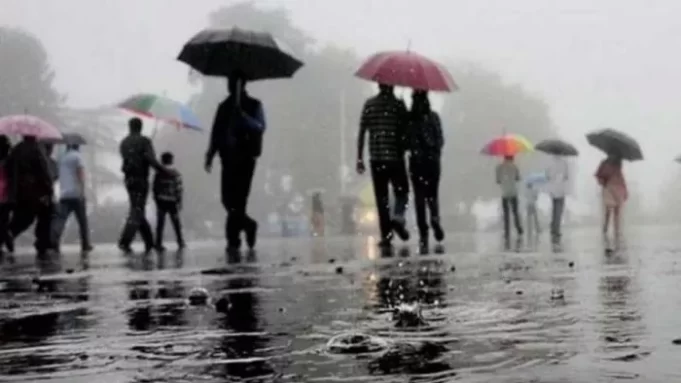 Weather Update: पंजाब में भारी बारिश के आसार, IMD ने जारी की चेतावनी