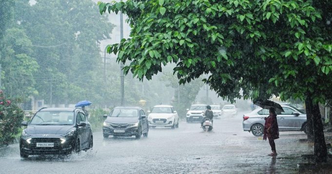 Weather Update: Punjab में 2 दिन भारी बारिश-आंधी का अलर्ट, IMD ने जारी की चेतावनी