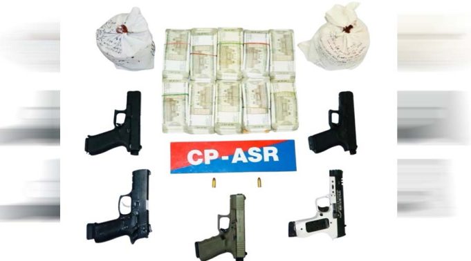 Punjab: अमृतसर पुलिस का अंतरराष्ट्रीय ड्रग्स-हथियार तस्करी पर Action, 2 नाबालिग और 2 आरोपी काबू