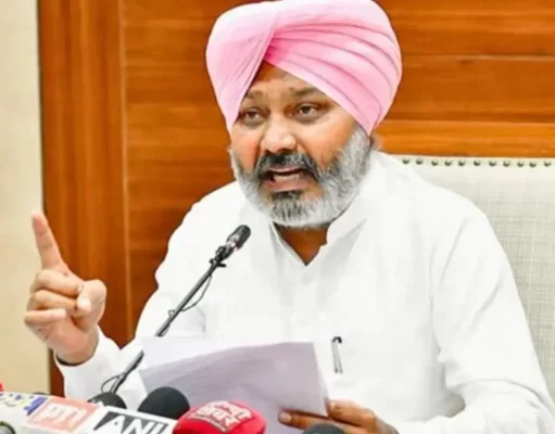 पंजाब कर विभाग ने वैट बकाया वसूली अभियान में लाई तेजी: संपत्ति की नीलामी से 1.21 करोड़ रुपये की वसूली: हरपाल सिंह चीमा Minister Harpal Singh Cheema