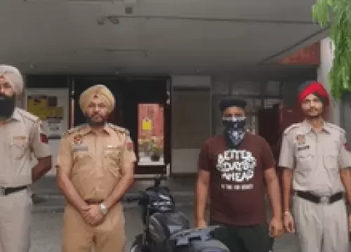 Jalandhar में फिरौती गैंग का मददगार गिरफ्तार:वारदात में इस्तेमाल बाइक की फर्जी नंबर प्लेट बनाई; दुकानदारों को सख्त चेतावनी