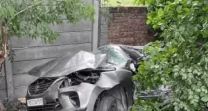 Jalandhar में 2 कारें भिड़ी, 4 की मौत:इनमें एक ही परिवार के 3 लोग शामिल, 5 घायल; बेकाबू बलेनो डिवाइडर पार कर क्रेटा से टकराई